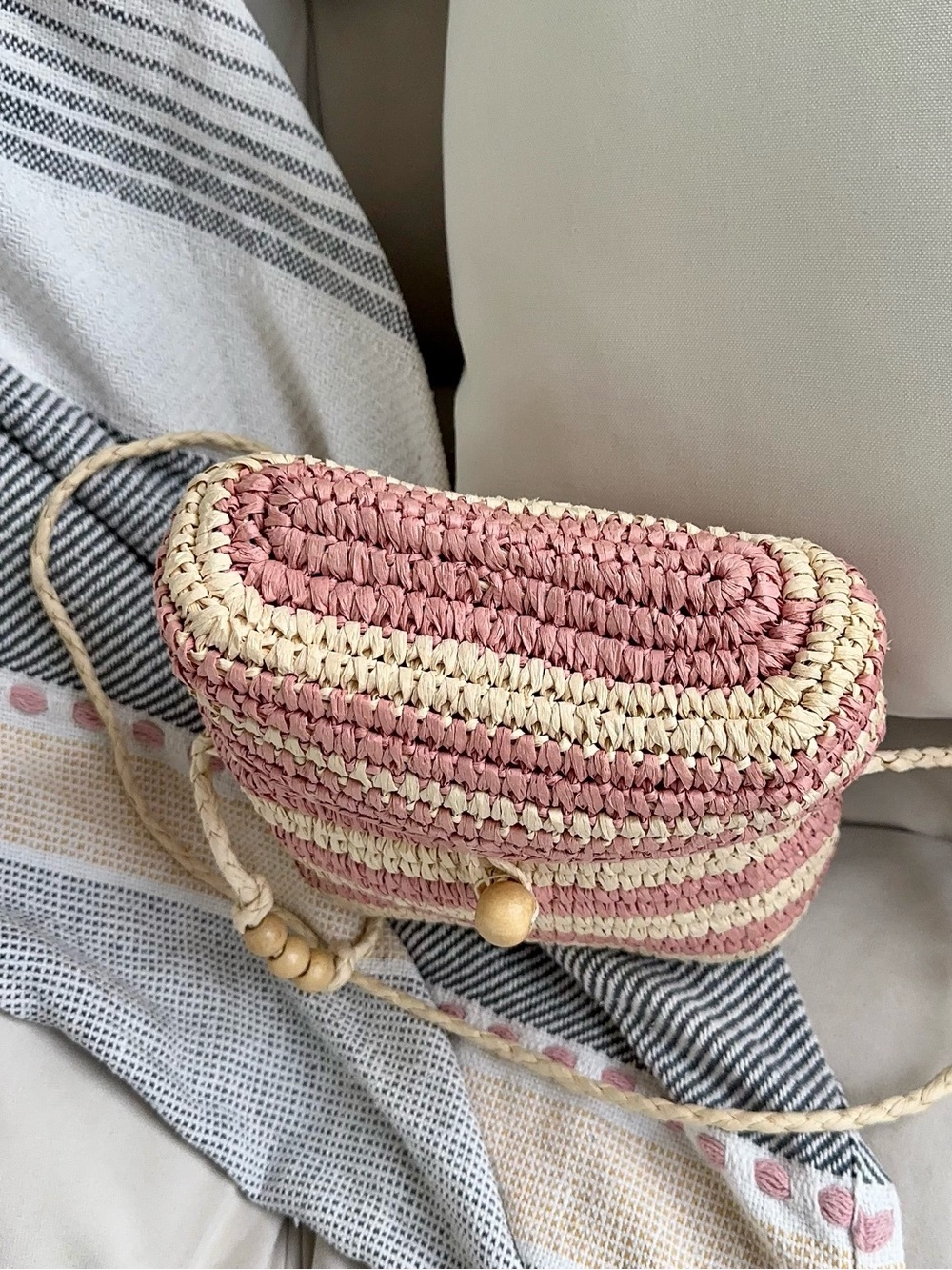 Zara Pink and Cream Woven Straw Crossbody Bag